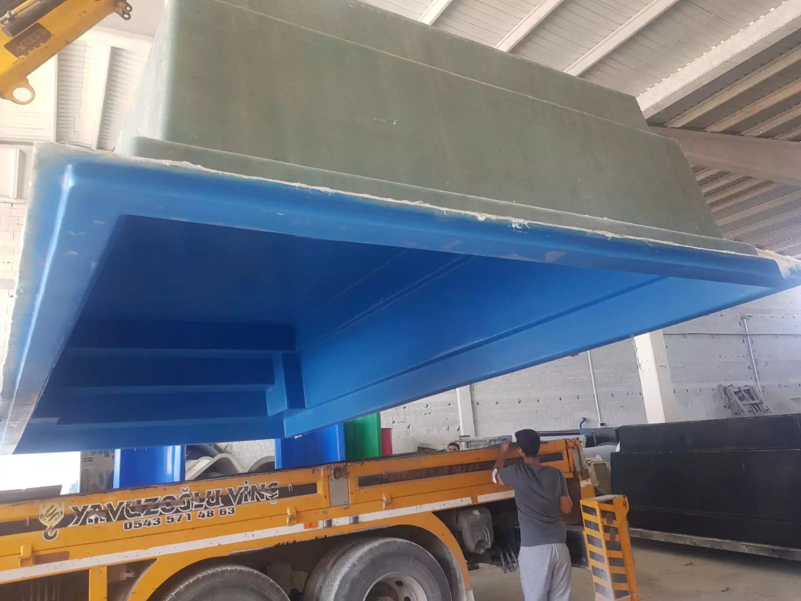 fiber havuz taşıma ve montaş aşamaları