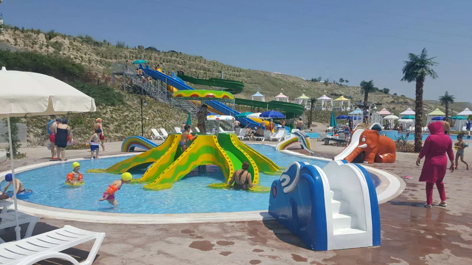 fiber havuz taşıma ve montaş aşamaları